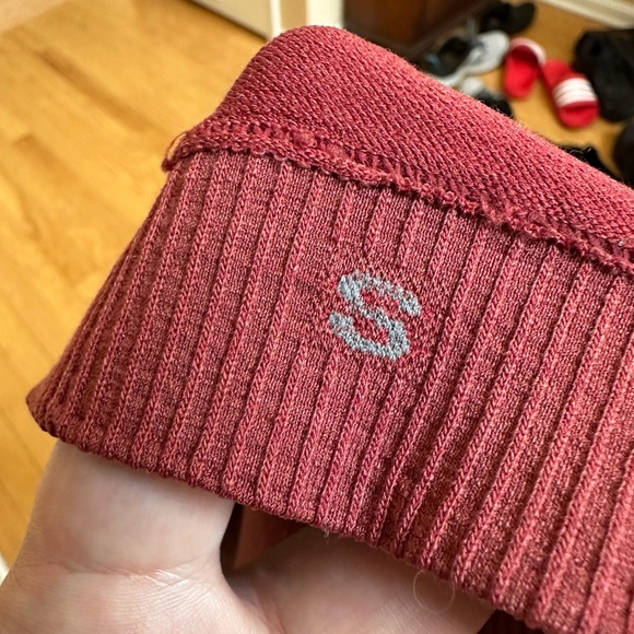 lululemon athletica Keep the Heat Top - Red Size S - Picture 10 of 10